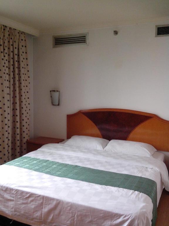 Garden City Hotel Chengdu Chambre photo