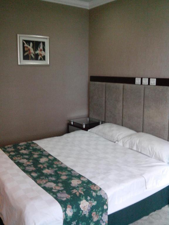 Garden City Hotel Chengdu Chambre photo