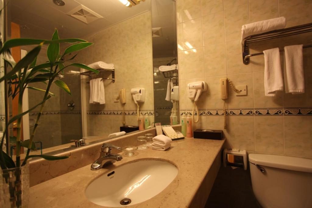 Garden City Hotel Chengdu Chambre photo