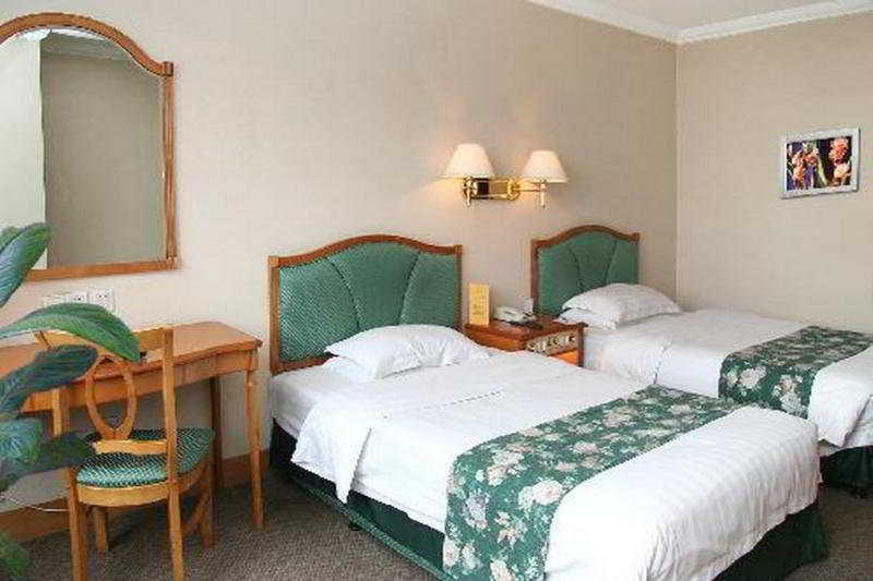 Garden City Hotel Chengdu Extérieur photo