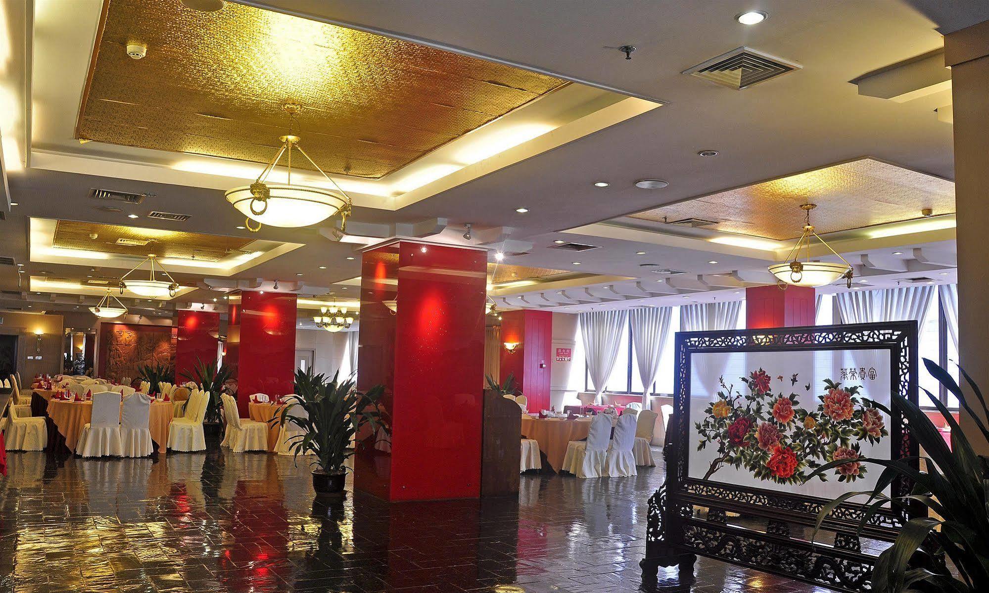 Garden City Hotel Chengdu Extérieur photo