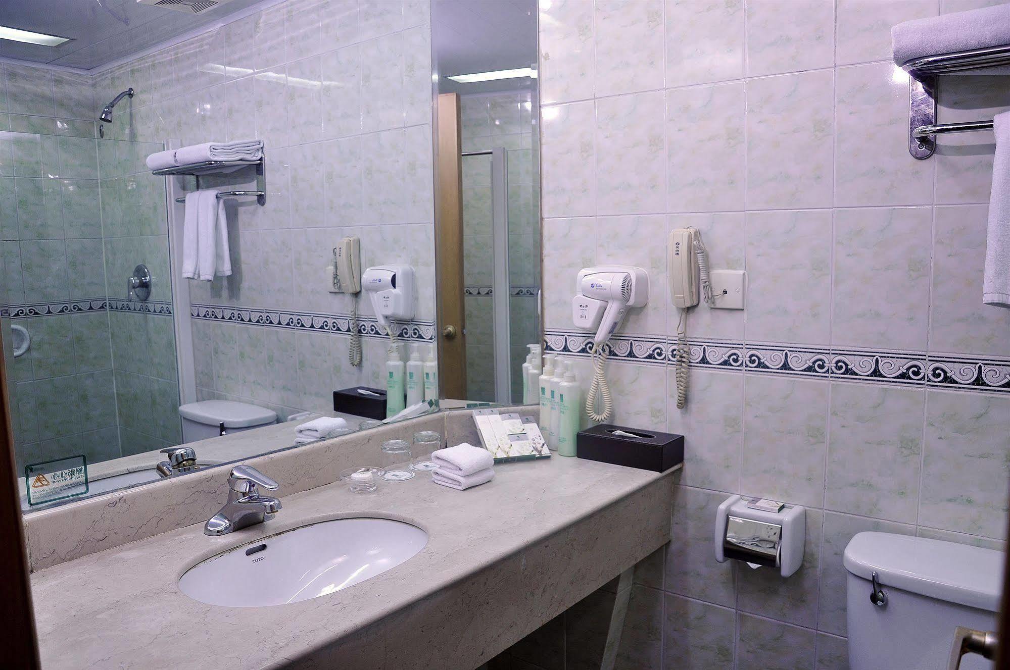 Garden City Hotel Chengdu Extérieur photo